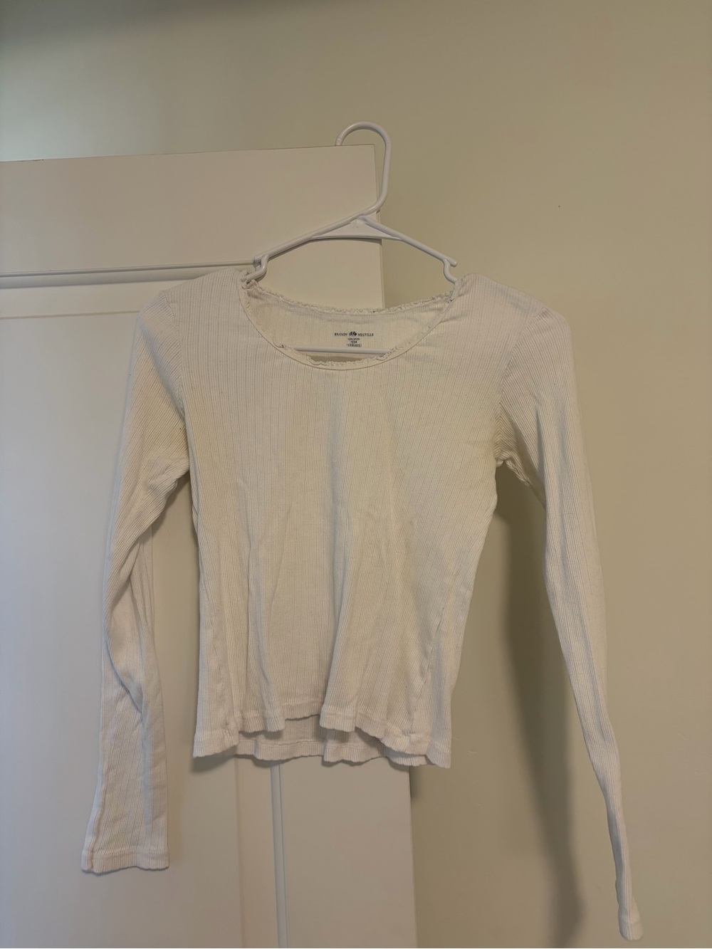 Brandy Melville White Ribbed Long Sleeve Top